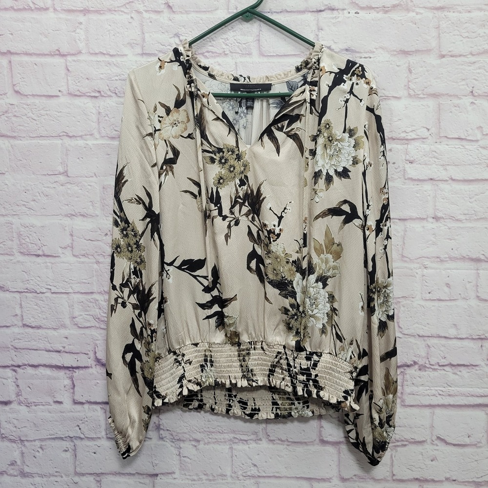 NEW WHBM‎ Boho Floral Satin Pleated Blouse M V-neck Smocked Cottagecore Prairie